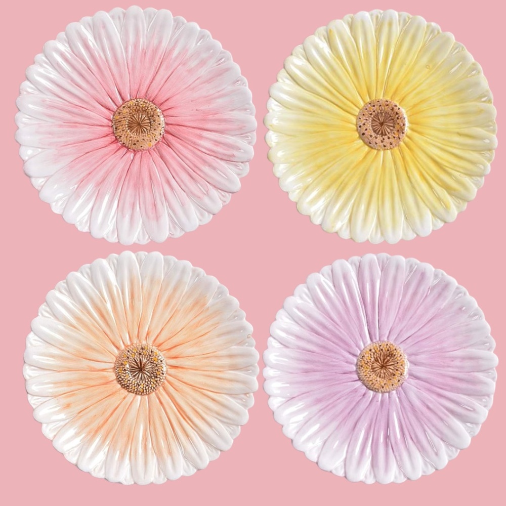 Vintage Bombay BMA2 Daisy China Salad Plates